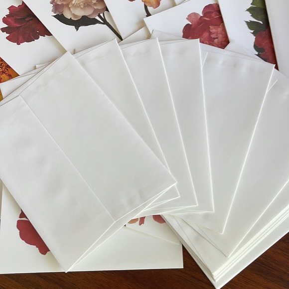 RARE MARTHA STEWART LIVING SET OF 14 PEONY CARDS AND ENVELOPES - BEAUTIFUL! - Picture 7 of 12
